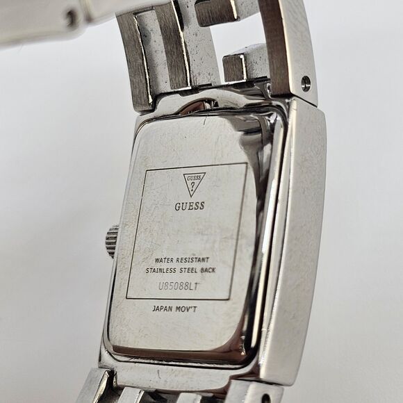 Guess Watch Women 19MM Gray Dial‎ Gray Logo Bracelet Band 6.5" New Battery - Picture 5 of 11